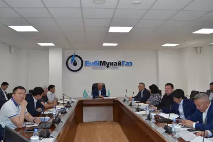 Mr. Iskaziyev, Deputy Chairman of KMG’s Management Board, holds meeting on preparations for the 100th anniversary of Emba